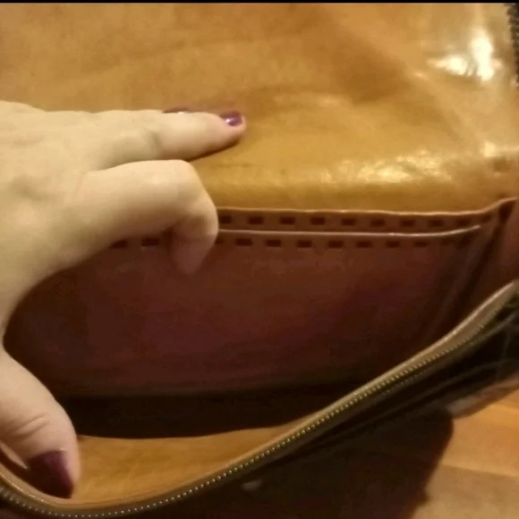 Vintage hand tooled leather clutch 1960s Hand Crafted High Quality Rare Durable - Picture 3 of 10